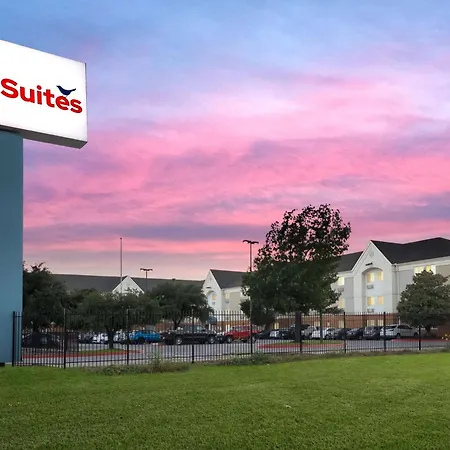 Sonesta Simply Suites Austin South